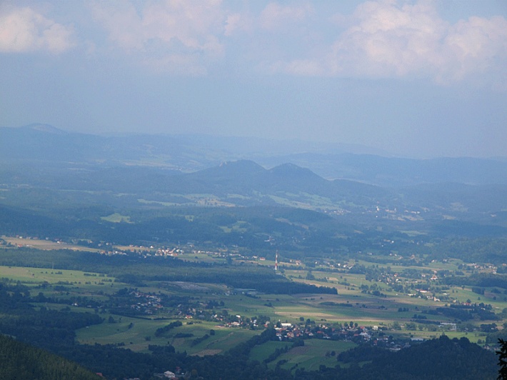 Rudawy Janowickie ze szczytami Krzyżnej Góry i Sokolika