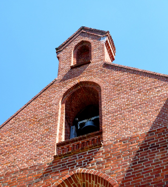 Chwarszczany - kaplica templariuszy, szczyt zachodniej fasady