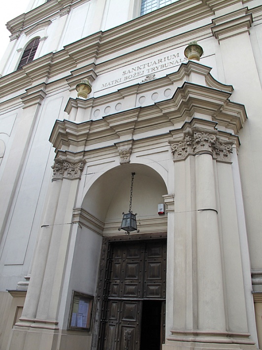 kościół jezuitów - portal główny