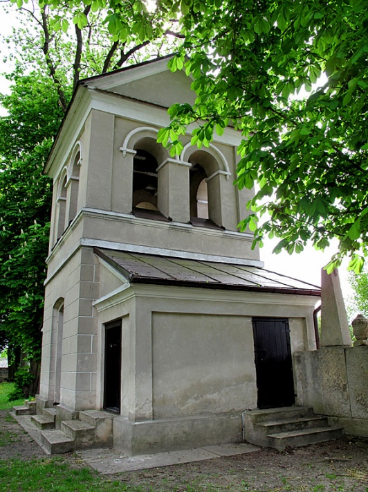 kościół Niepokalanego Poczęcia NMP w Józefowie Biłgorajskim - dzwonnica