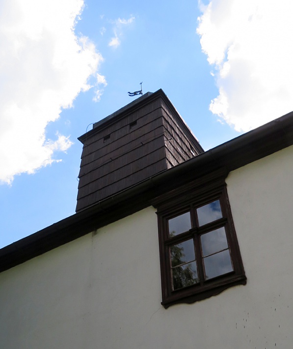 Ratusz w Sulmierzycach - wieża ratuszowa