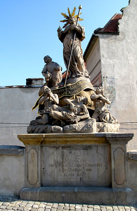 Kamienny, gotycki most św. Jana w Kłodzku - figura wotywna patrona Kłodzka św. Franciszka Ksawerego