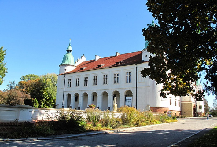 Zamek w Baranowie Sandomierskim - elewacja zachodnia
