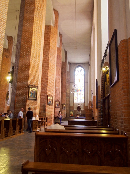 Katedra św. Mikołaja w Elblągu - nawa południowa