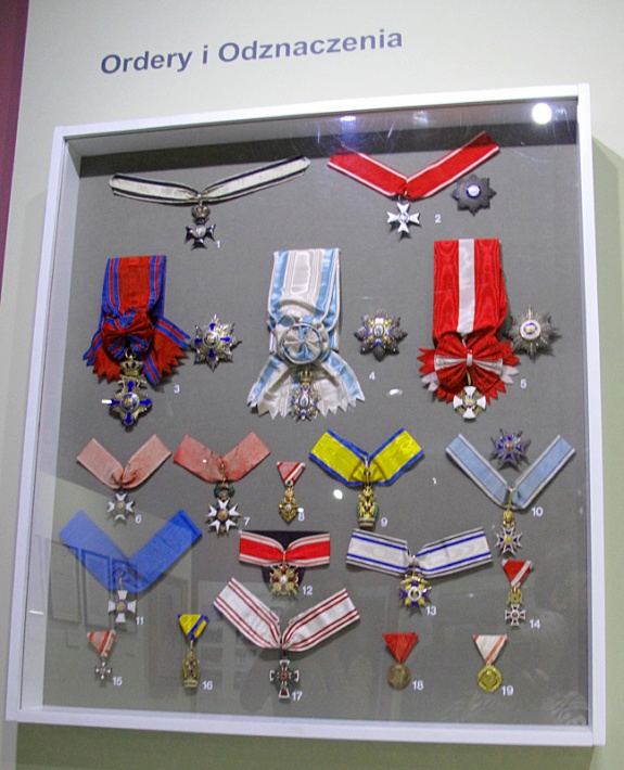 Muzeum WP - ordery i odznaczenia wojskowe