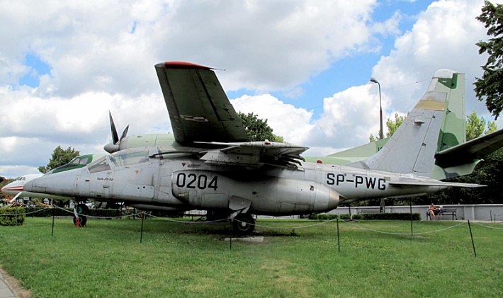 Muzeum WP - samolot myśliwsko-treningowy PZL I-22 &quot;Iryda&quot;