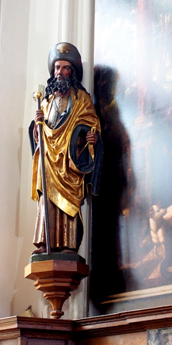 Gdański Dwór Artusa - figura św. Jakuba