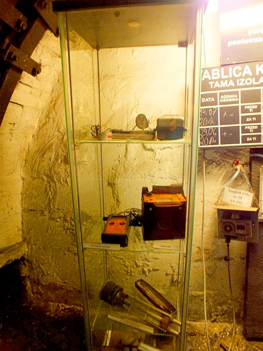 Kopalnia Guido w Zabrzu - ekspozycja czujników do pomiaru powietrza